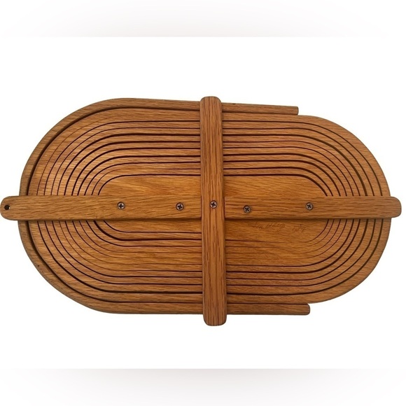 Vtg. Collapsible Wooden Basket & Trivet - Picture 5 of 5